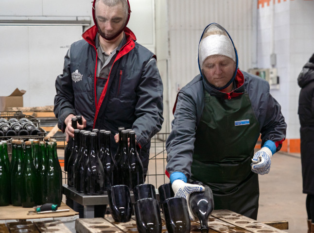 Завод, уходящая профессия